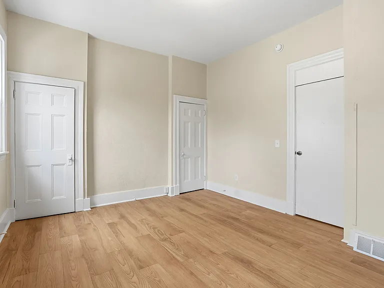 813 N Sheridan Ave #1 — Photo 24
