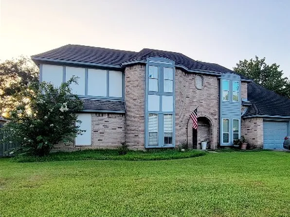 1107 Londonderry Ave, Friendswood, TX 77546