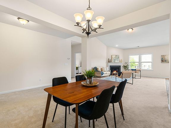 4th image of 1212 Windrose Dr
