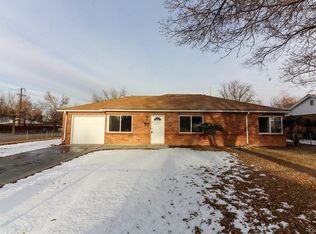 896 Salem St, Aurora, CO 80011