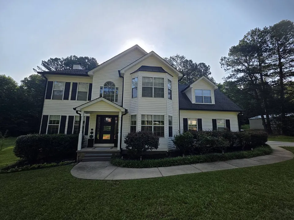 100 Bedford Forrest Dr