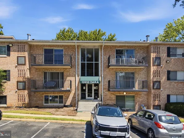 12650 Dara Dr APT 301, Woodbridge, VA 22192