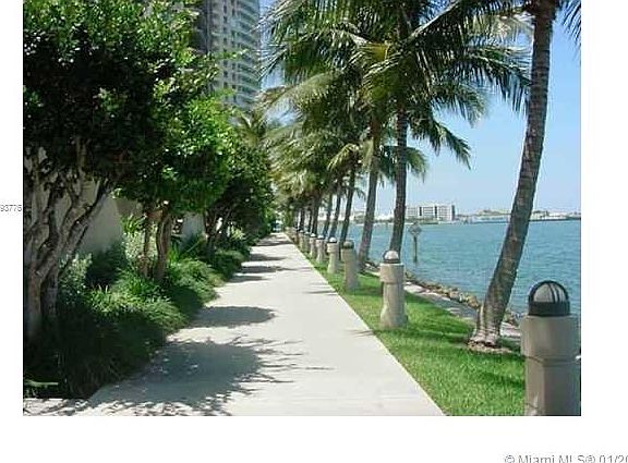 3rd image of 701 Brickell Key Blvd #2709