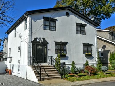 817 Jassamine Way, Fort Lee, NJ, 07024
