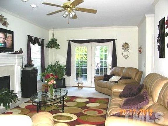 2nd image of 3903 Longmeadow Dr