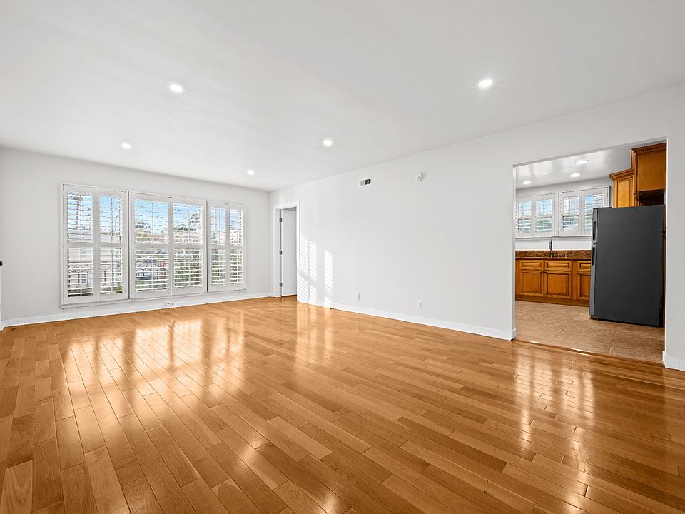 1st image of 354 S Camden Dr Unit 9