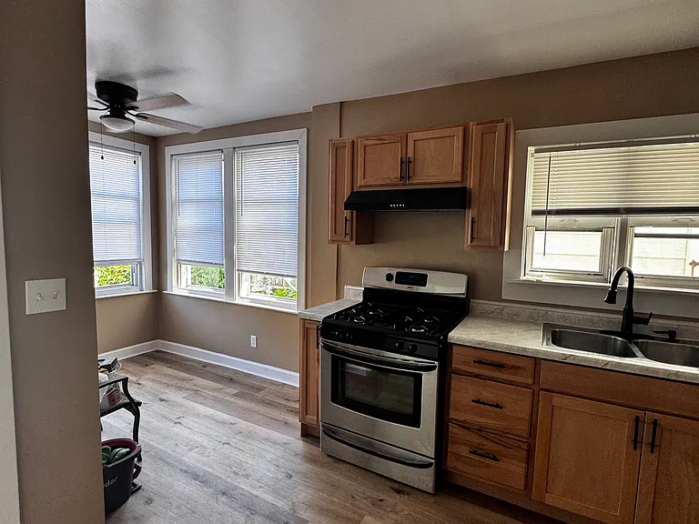 4627 S Washtenaw Ave #1 — Photo 2