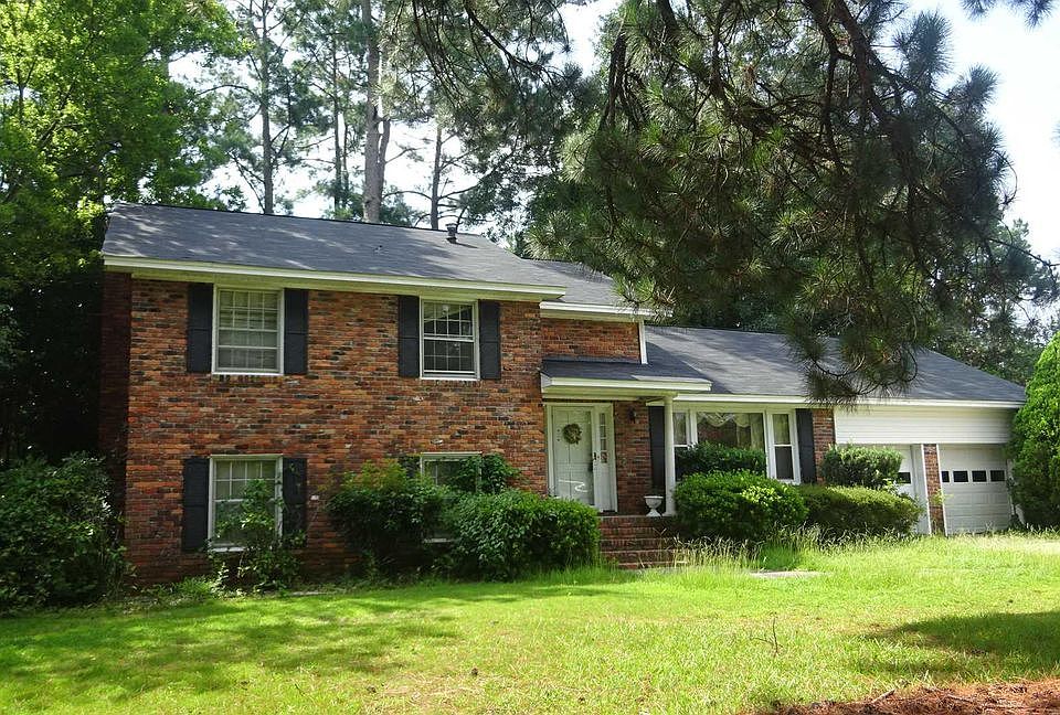 2nd image of 722 Westover Rd