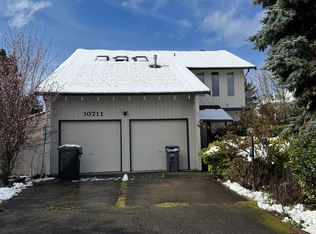 10711 SE 211th St, Kent, WA 98031