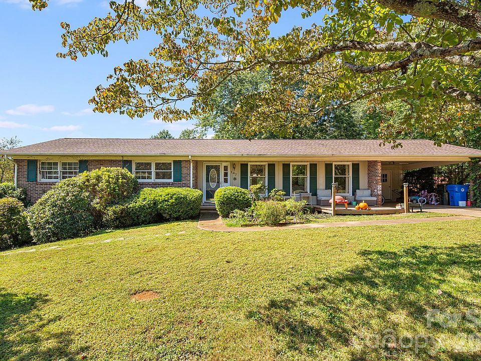 1st image of 147 Ridgeland Dr