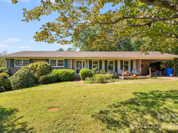 147 Ridgeland Dr, Rutherfordton, NC 28139