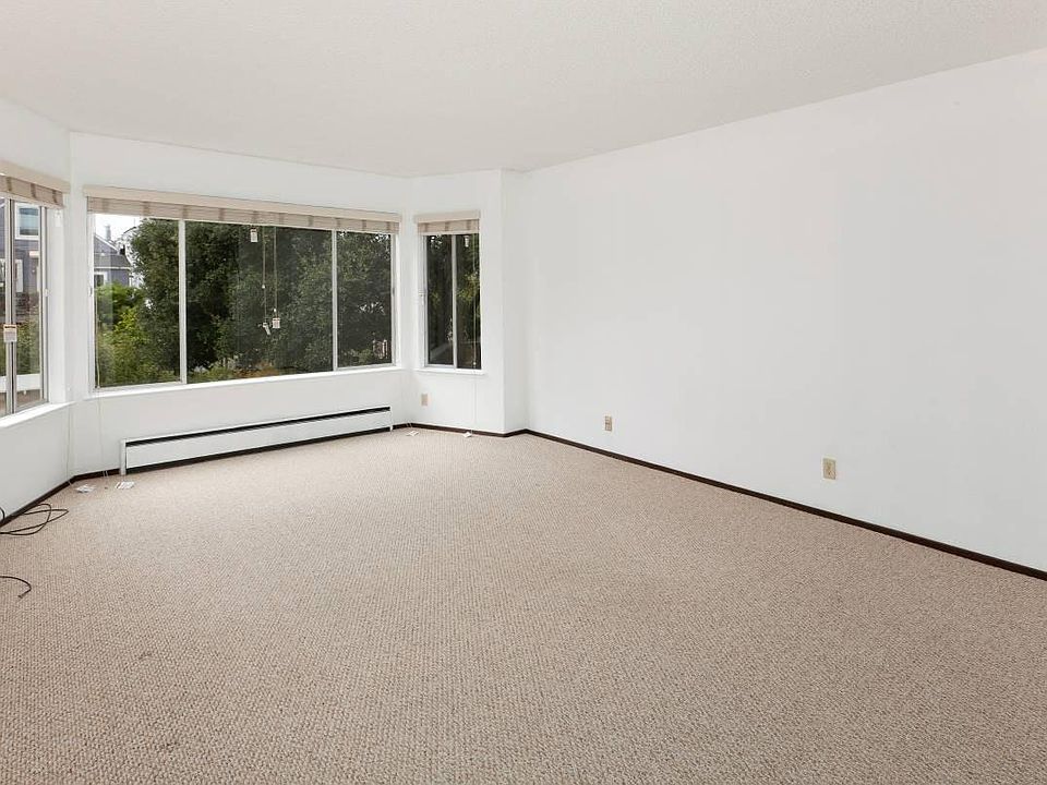 1st image of 225 2nd Ave #2