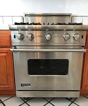 Viking Convection Oven and Stove