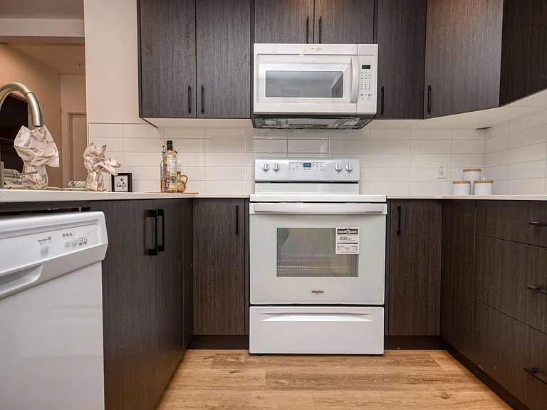 705 Station Ave — Photo 12