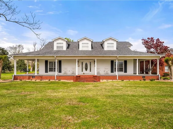 132 Melrose Bend Blvd, Natchez, LA 71456