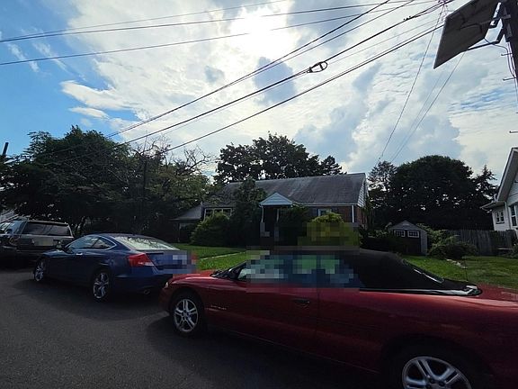 2nd image of 17 7th St
