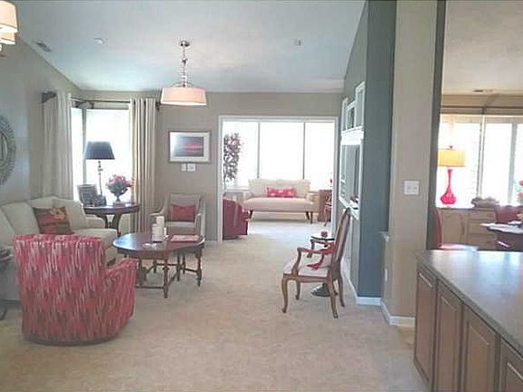 3rd image of 5850 Oberlies Way