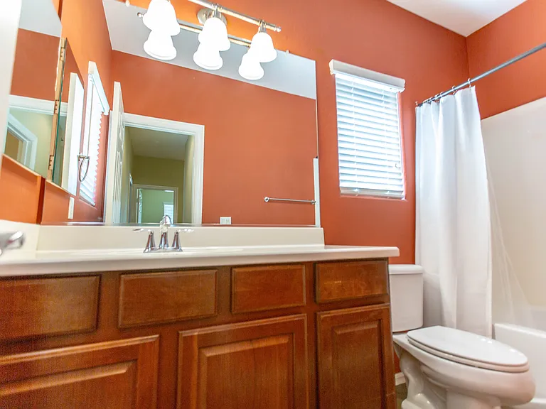 18815 E Swan Dr — Photo 35