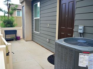 8218 Oakhaven Ct, Winnetka, CA 91306