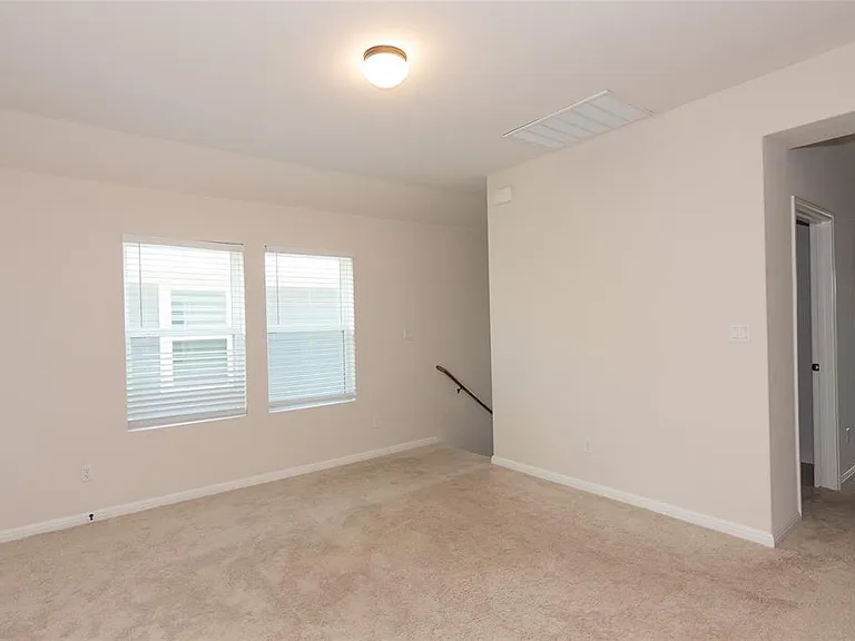 2500 Roosevelt Rd — Photo 15
