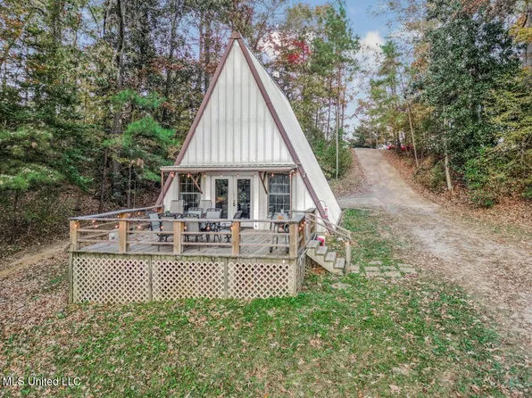 118 Turkey Creek Rd, Natchez, MS 39120