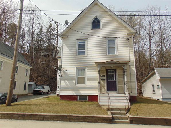 799 Railroad St APT 3