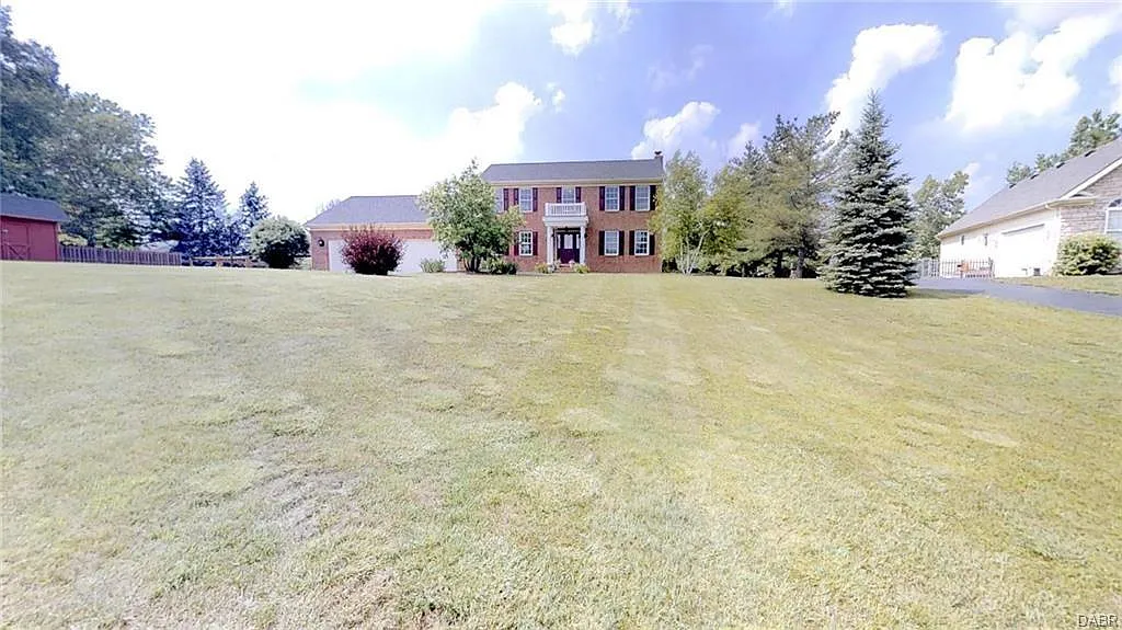 3922 Saint James Ct photo 1