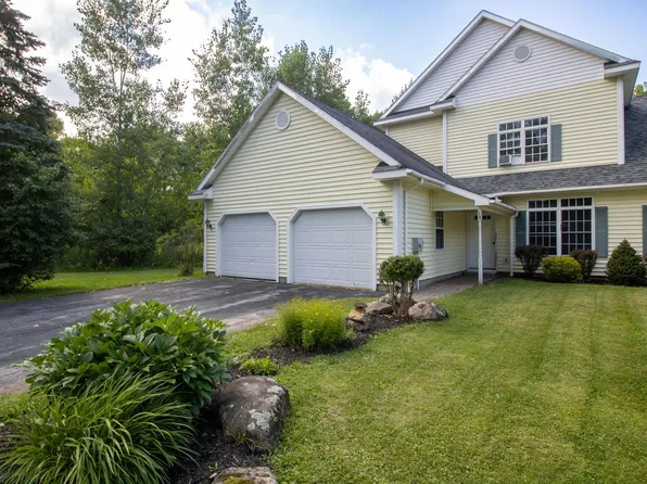 18 Canterbury Ln, Canton, NY 13617