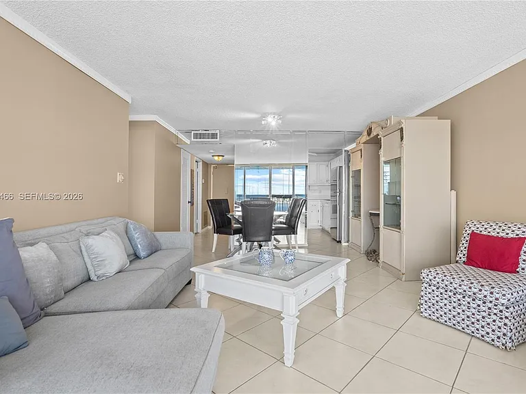 18081 Biscayne Blvd #1903 — Photo 19