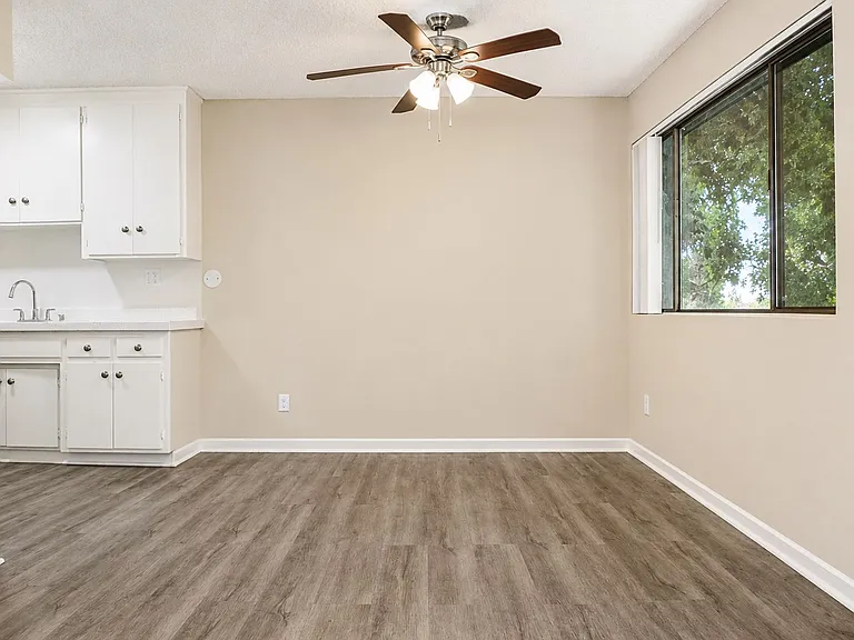 18100 Roscoe Blvd Northridge, CA 91325 — Photo 48