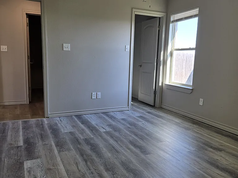 17815 Private Road 2160 — Photo 3