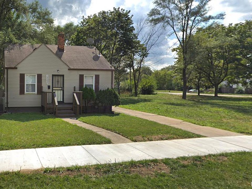 1st image of 15220 Manning St