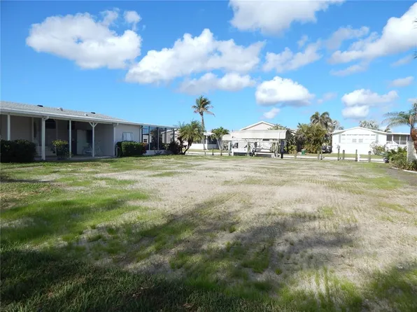 22 Rotterdam #37, Punta Gorda, FL 33950