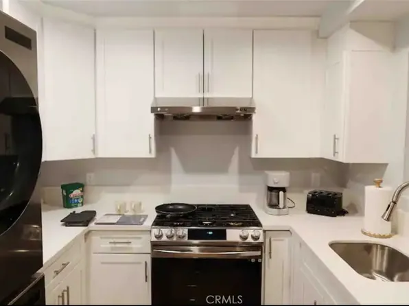 35 N Grand Oaks Ave, Pasadena, CA 91107