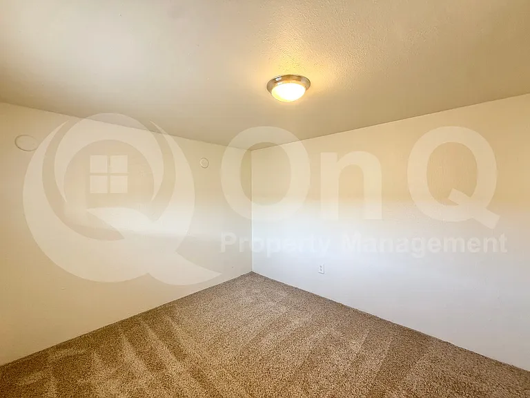 229 N Palm St #7 — Photo 16