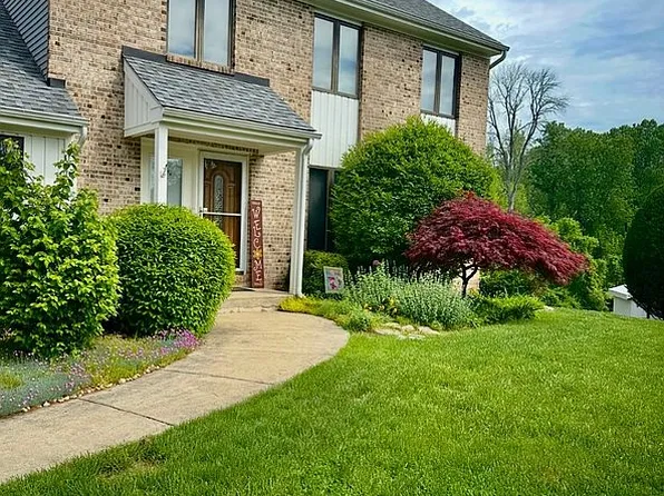 9 Rosecroft Ct, Wilmington, DE 19808