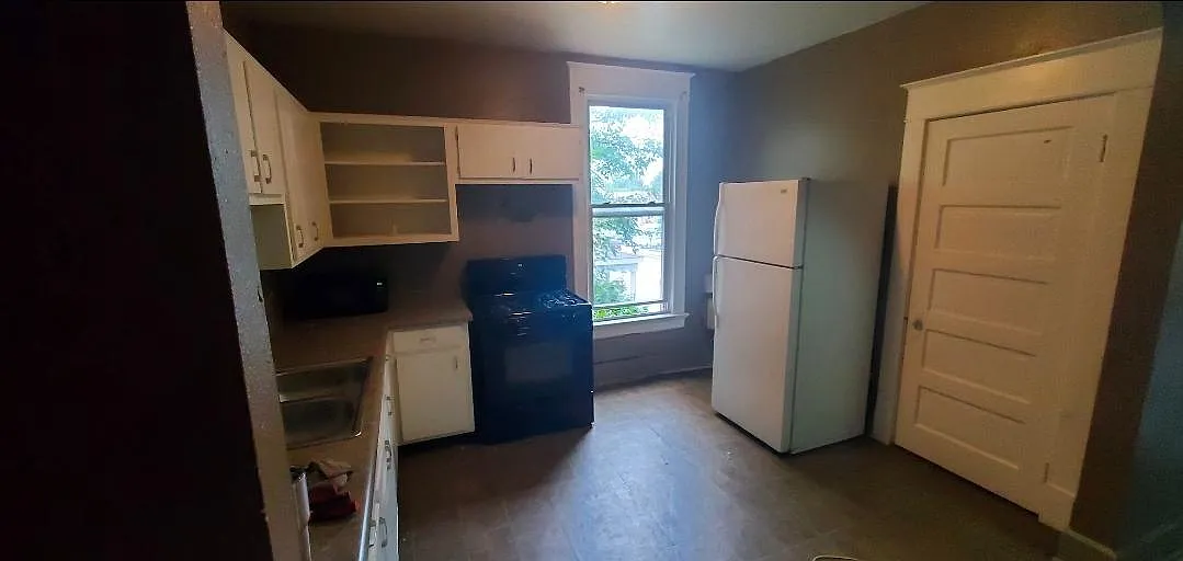 2201 Fairfield Ave — Photo 1