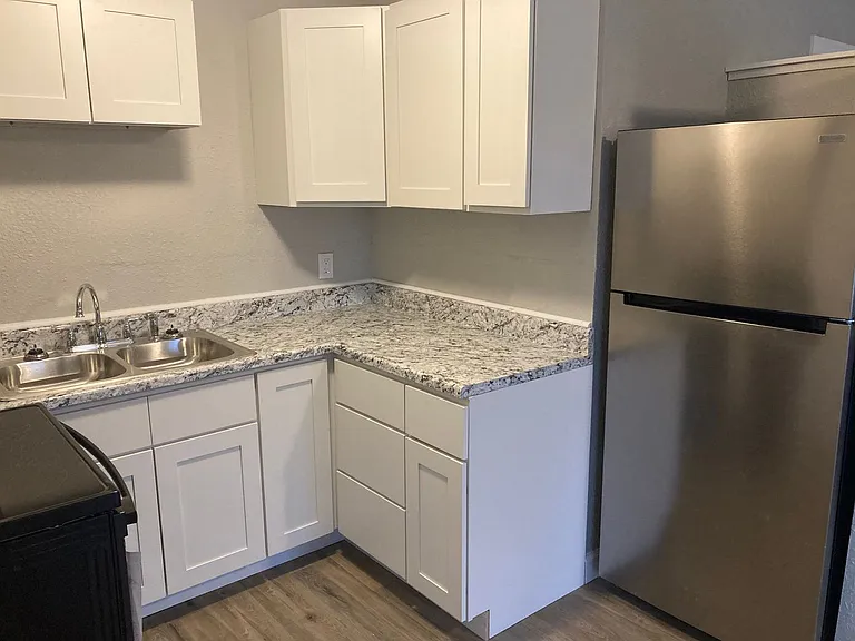 102 Golden Rule Rd #C — Photo 3