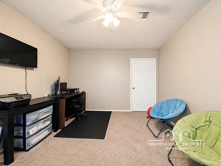7176 E 26th Pl — Photo 11