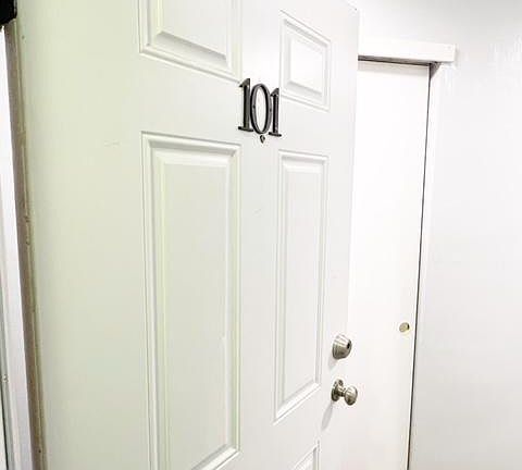 2nd image of 1104 Pacific Ave APT 101