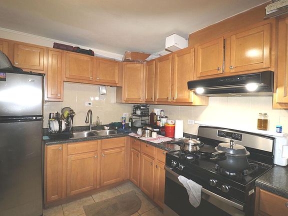 3rd image of 8852 N Leslie Ln APT 1D
