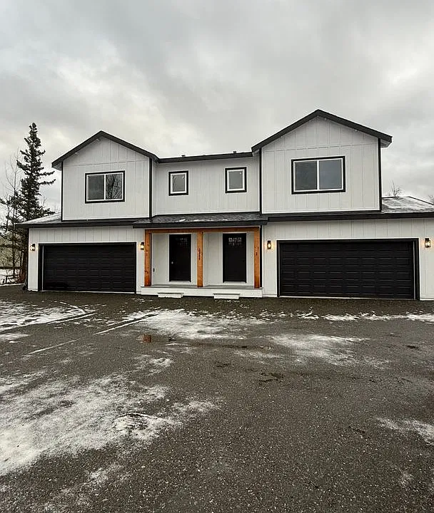 3200 N Charley Dr