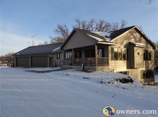 14499 Prairie Ln, Spring Valley, MN 55975