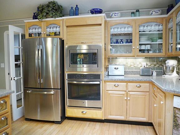 Stainless steel appliances