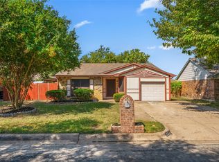 7217 Wayfarer Trl, Fort Worth, TX 76137