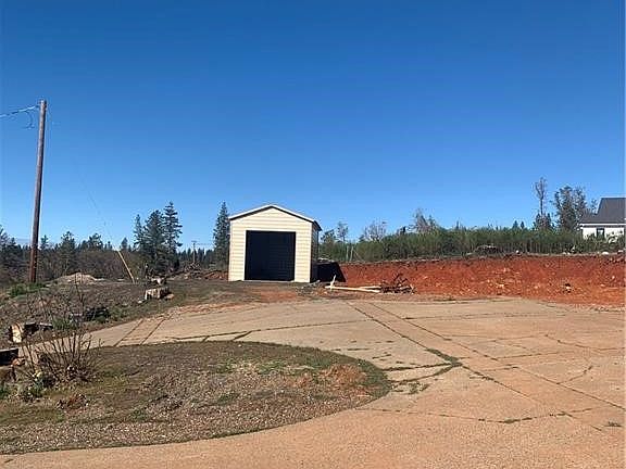 2nd image of 1905 Paige Ln