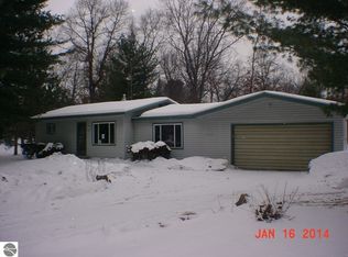 1575 Silver Creek St, Alger, MI 48610