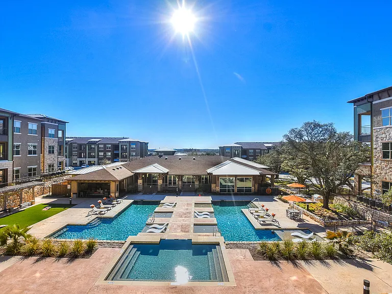 Resort-style Swimming Pool with Tanning Ledges