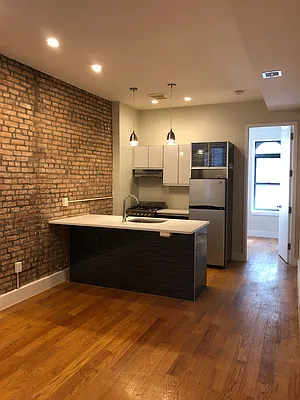 Rented by Hagstrom Management Inc | media 1