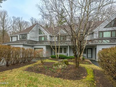 7B Coldbrooke S #7B, Lenox, MA, 01240